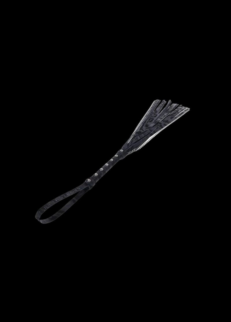 Velvet Noir Chain Flogger