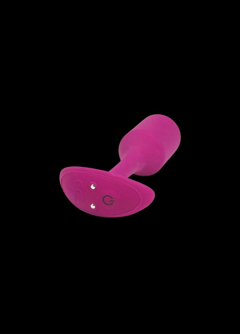 b-Vibe Vibrating Snug Plug 2